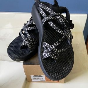 CHACO CLASSIC SANDALS